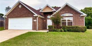 1284  N Cannondale  DR Gallery 1