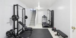 Bright 2 bed 1.5 bath available 6/13 with private patio Gallery 15