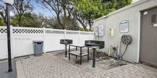 3300 W Rolling Hills Cir Gallery 29