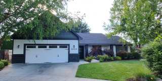 2420 E Clackamas Ct Gallery 1