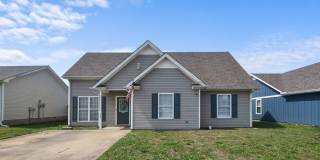 Pet Friendly Three Bedroom! Pet Friendly Three Bedroom! Gallery 1