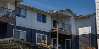 St. Helens Place Apartment Homes Gallery 12