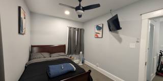 3544 North College Avenue Gallery 1