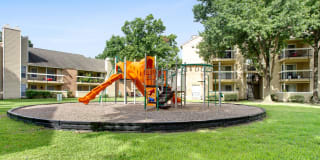 Idlewood Park Apartments Gallery 3