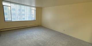 The Executive House Gallery 13