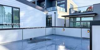 2618 Eastlake Avenue East Gallery 27