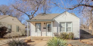 2426 26th St Gallery 1