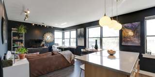 212 OAKWOOD Street SE unit: 322 Gallery 1