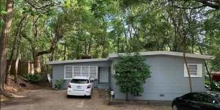 4 Bed/ 2 bath House with Fenced Yard!! Available August 2026! Gallery 1