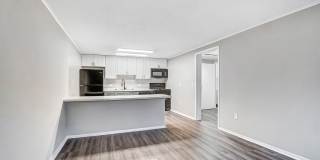 Poplar Ridge Apartments Gallery 13