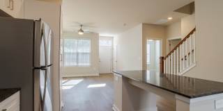 Ascend Cottages At Highland Square Gallery 14