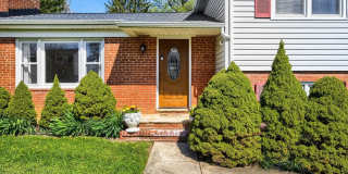 114 SEMINARY Avenue E Gallery 2
