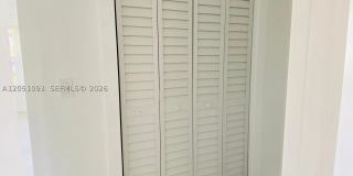 2001 NE 167th St Gallery 12