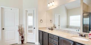 520 Equinox Loop Gallery 25