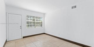 551 NE 62nd St Gallery 3