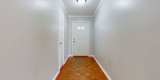 Charming 3 bedroom / 2 bathroom home with large fenced backyard near shopping & Fort Bragg! Gallery 3