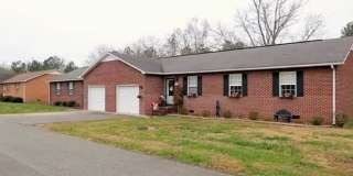 2 Bedroom, 2 Bath, with Garage Manchester, TN Gallery 1