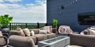 The Hallon Gallery 132