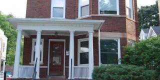 Two Great Apartments – 6 Bed / 2 Bath Near Northwestern University Gallery 1
