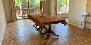 Spacious house with hardwood, handicap ramps, pet friendly, large garden with fruit trees Spacious house with hardwood, handicap ramps, pet friendly, large garden with fruit trees Gallery 12