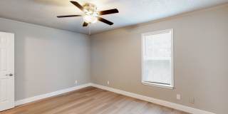 Cabana Courtyard Gallery 18