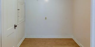 Schuyler Place Gallery 9