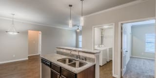 Skyview West Gallery 1