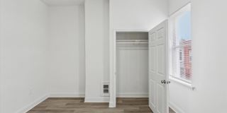 1761 N NEWKIRK Street Gallery 8