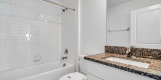Newer fully fenced backyard 4 Bds/2.5 Bths Home with great floor plan and Resort community Gallery 17