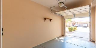 642 E Torrey Pines Place Gallery 37