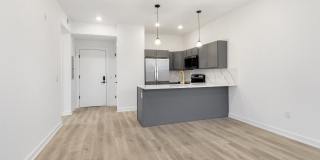 2046 E LEHIGH Avenue Gallery 8