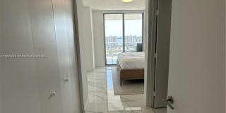 330 Sunny Isles Blvd Gallery 37