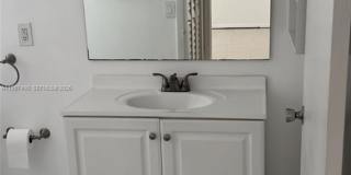 8215 Lake Dr Gallery 17