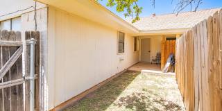 949 Kenwood Drive Gallery 36