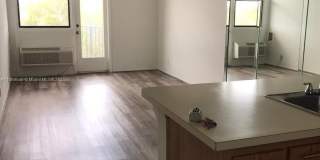 2701 Riverside Dr Gallery 5