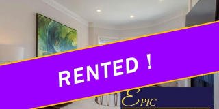 EPIC REA -Russian Hill Top Floor View 2 bed/2 bath condo w/ parking space & storage Gallery 1