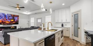 12370 W University Blvd Gallery 8