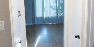 Spacious 2BR House in Cheyenne Gallery 6