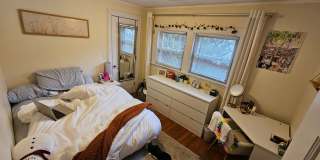 Prime Location apartment minutes from BC Gallery 10