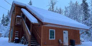 Beautiful efficiency apartment with balcony near UAF Gallery 1