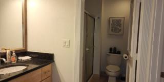 Two Bedroom Condo with Great Amenities! Gallery 11