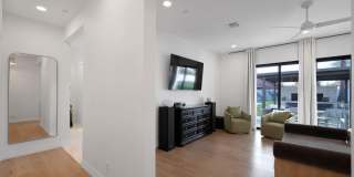 11842 N Miller Road Gallery 57