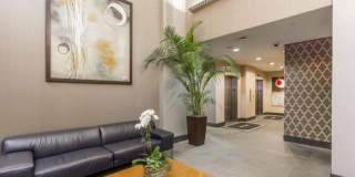 1425 LOCUST STREET Gallery 22