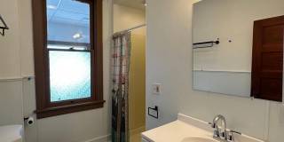 239 N STRATTON Street Gallery 18