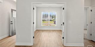 171 Gavin Gallery 4
