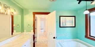 1410 NE 72nd St - Unit 3 Gallery 13