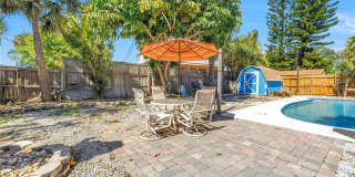 6892 GULF WINDS Drive Gallery 28