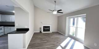 Charming 2 Bed 2 Bath QuadPlex Charming 2 Bed 2 Bath QuadPlex Gallery 1