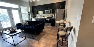 Mariposa Lofts Gallery 23