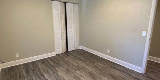 Walk to UF & Downtown! Gallery 15